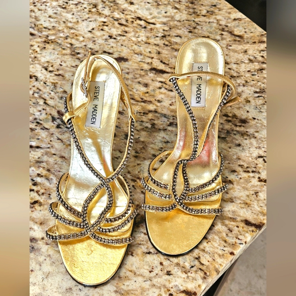 Steve Madden leather sparkley sandals 👡